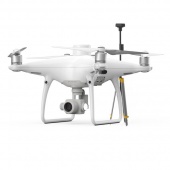 Квадрокоптер (БПЛА) DJI Phantom 4 RTK и мобильная станция DJI D-RTK 2